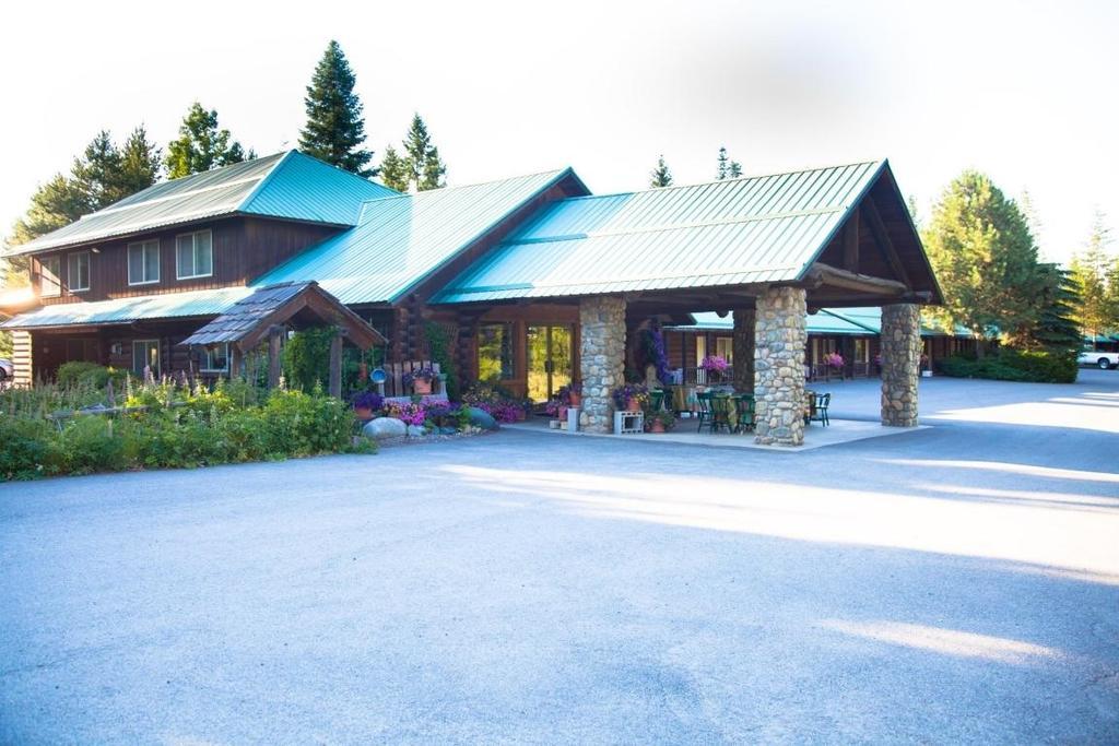 Log Inn Bonners Ferry Exterior photo